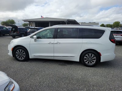 2020 Chrysler Pacifica Touring L Plus