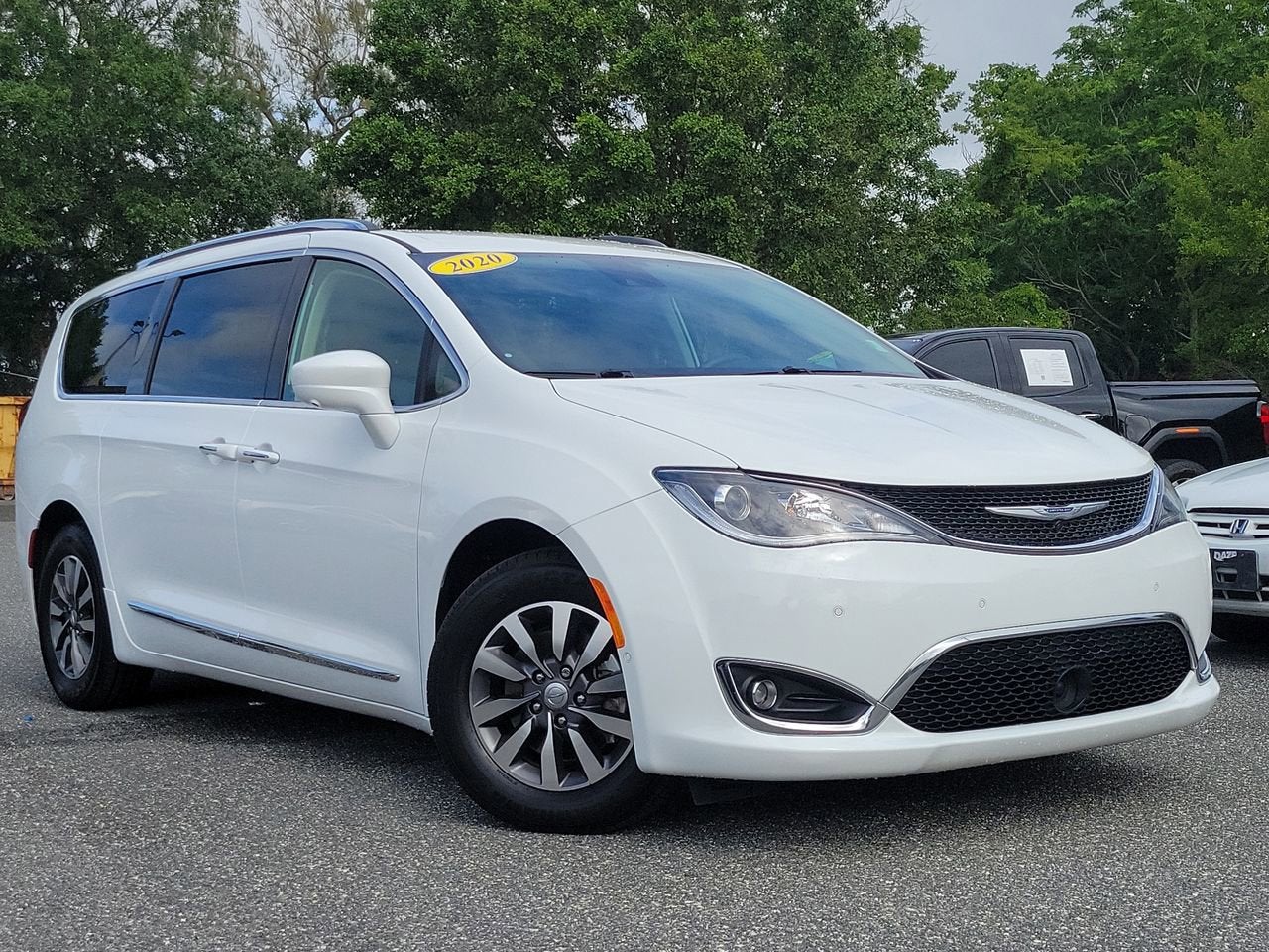 2020 Chrysler Pacifica Touring L Plus
