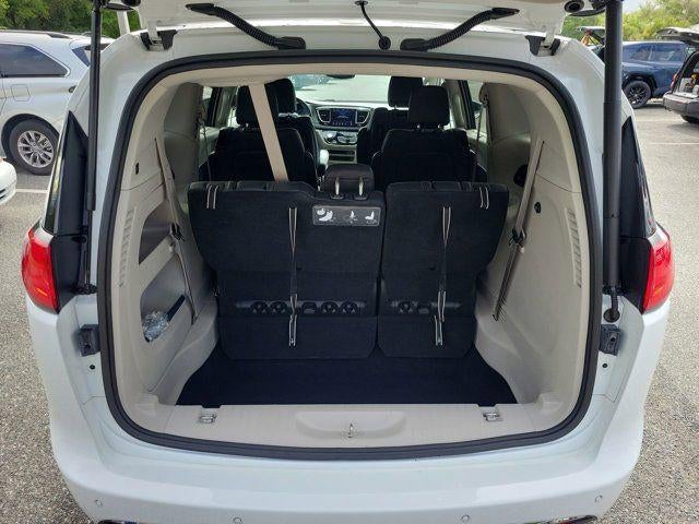 2020 Chrysler Pacifica Touring L Plus