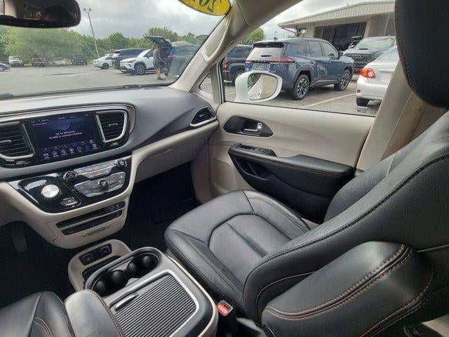 2020 Chrysler Pacifica Touring L Plus
