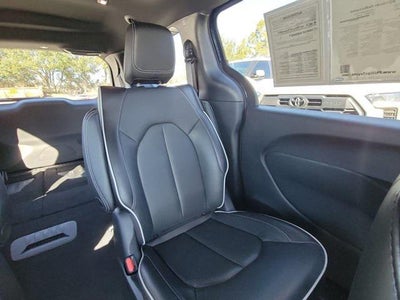 2022 Chrysler Pacifica Limited