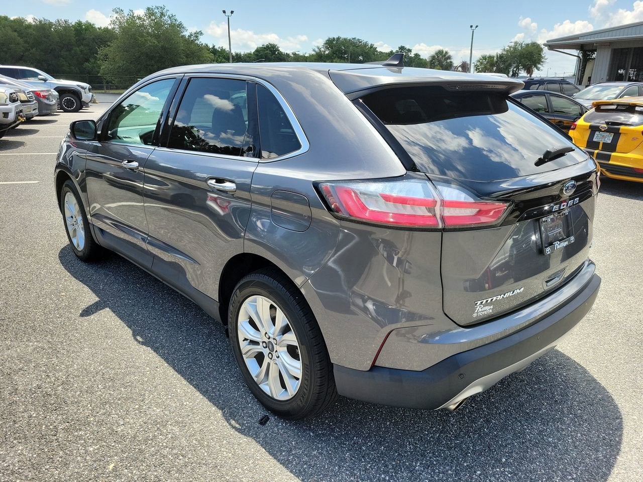 2022 Ford Edge Titanium