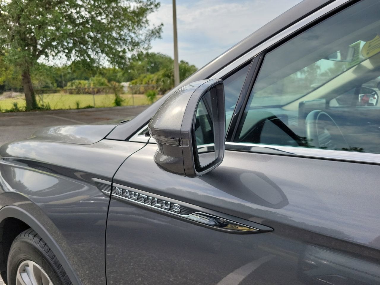 2021 Lincoln Nautilus Standard