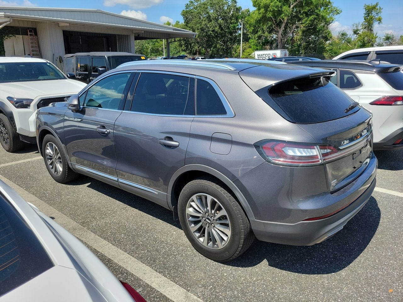 2021 Lincoln Nautilus Standard