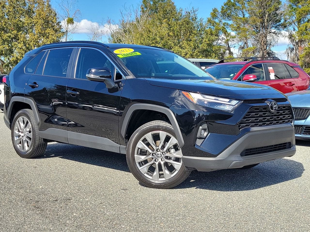 2023 Toyota RAV4 XLE Premium