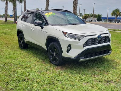 2020 Toyota RAV4 Hybrid XSE