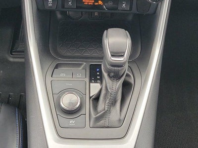 2020 Toyota RAV4 Hybrid XSE