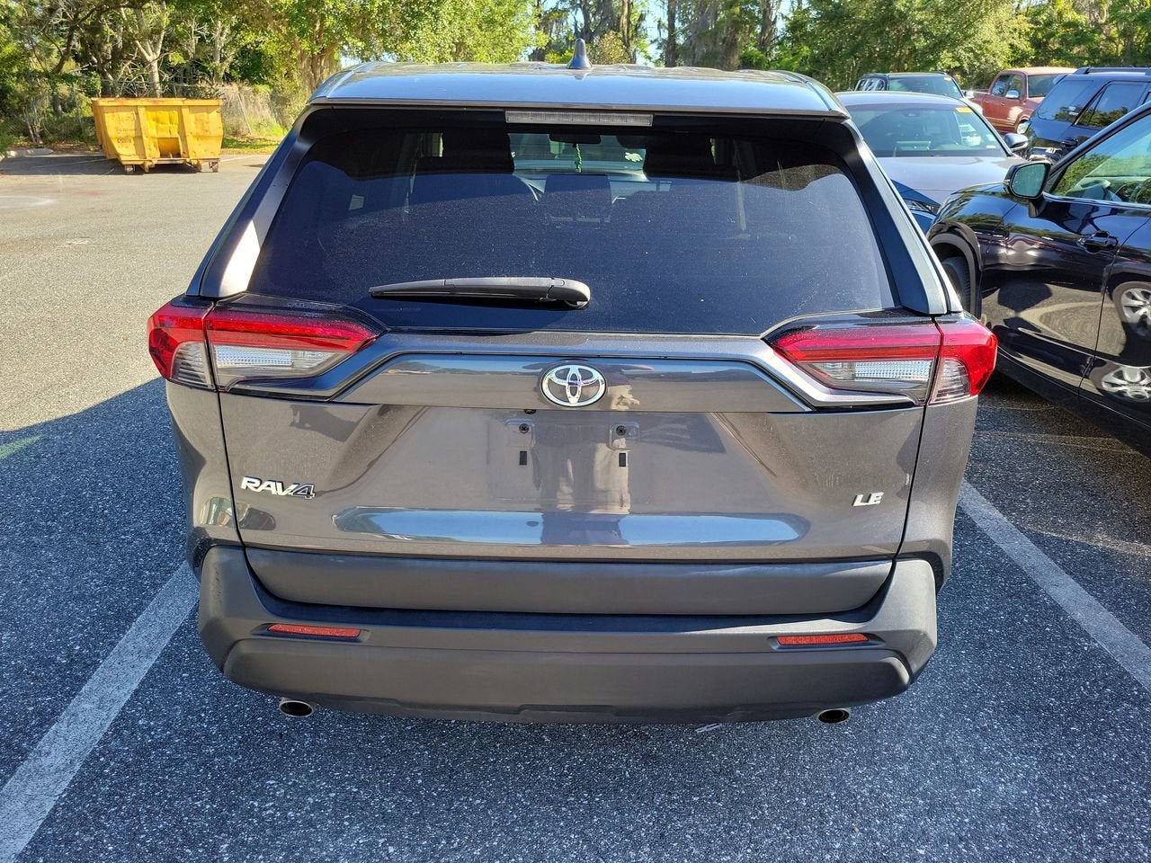 2022 Toyota RAV4 LE