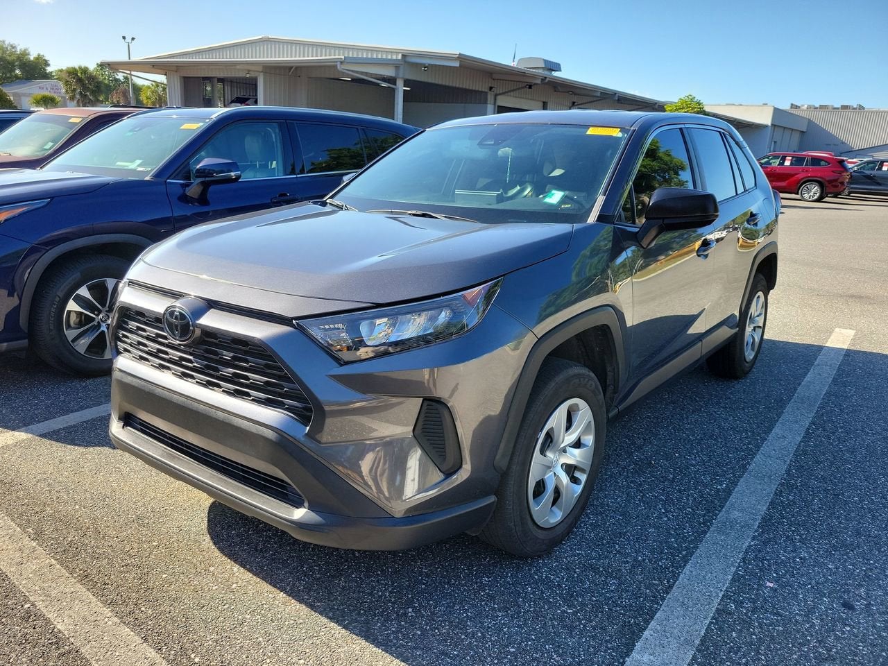 2022 Toyota RAV4 LE