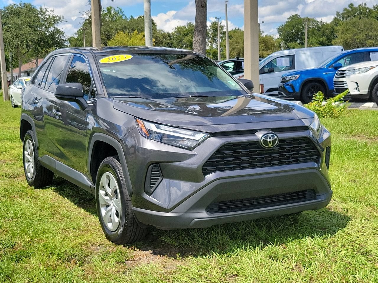 2023 Toyota RAV4 LE