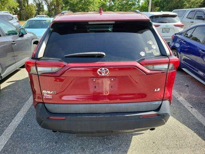 2020 Toyota RAV4 LE