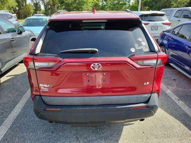 2020 Toyota RAV4 LE