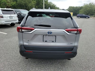 2020 Toyota RAV4 Hybrid XLE