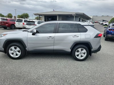 2020 Toyota RAV4 Hybrid XLE