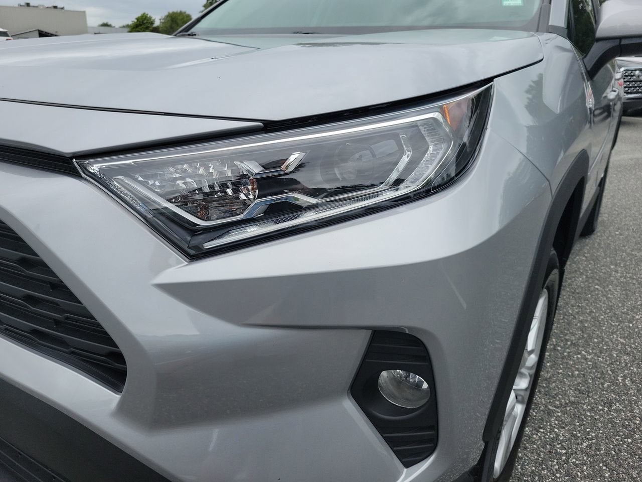 2020 Toyota RAV4 Hybrid XLE