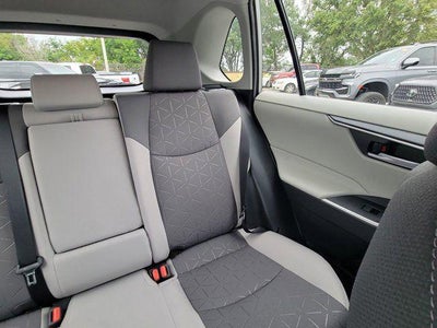 2020 Toyota RAV4 Hybrid XLE