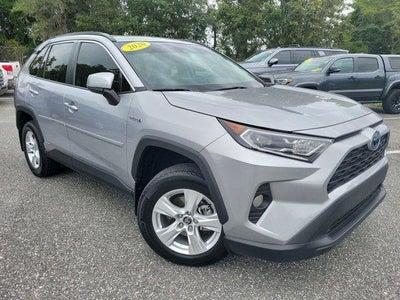 2020 Toyota RAV4 Hybrid XLE