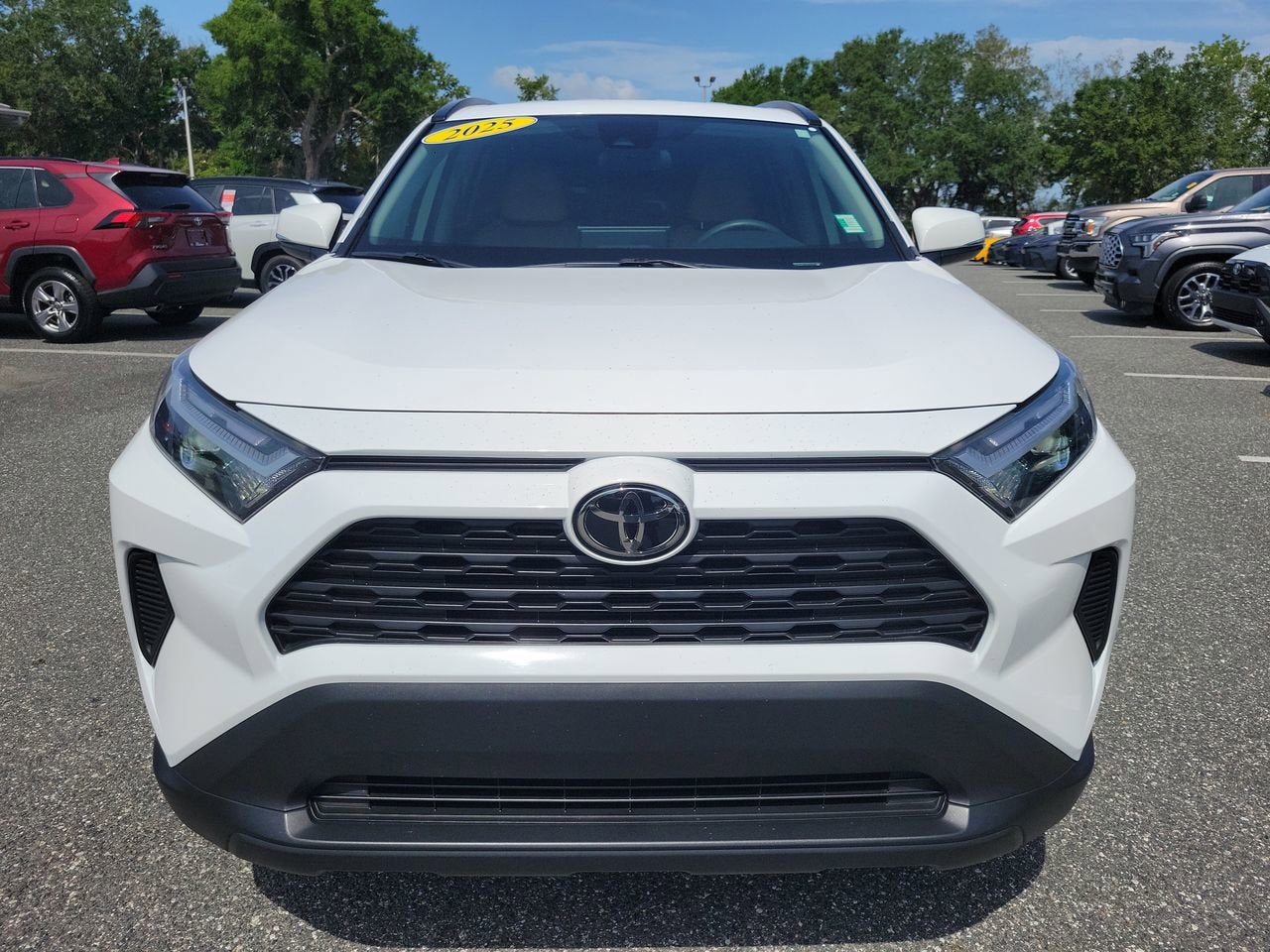 2025 Toyota RAV4 XLE