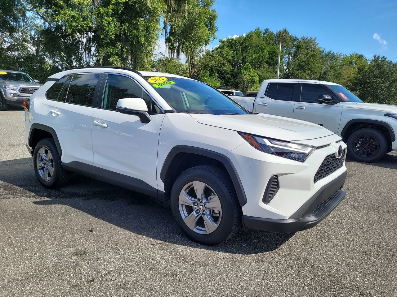 2022 Toyota RAV4 XLE