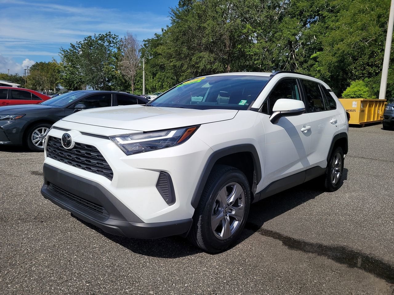 2022 Toyota RAV4 XLE