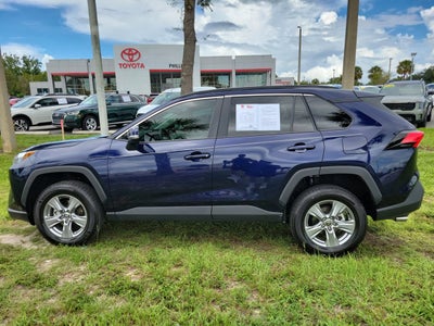 2022 Toyota RAV4 XLE
