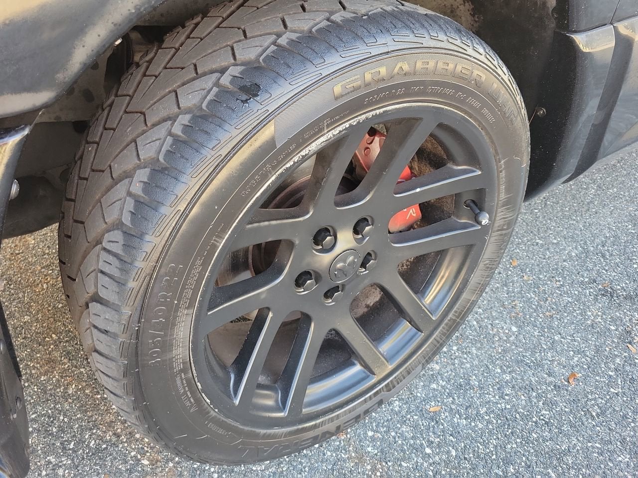 2005 Dodge Ram SRT-10 4dr Quad Cab 140.5" WB