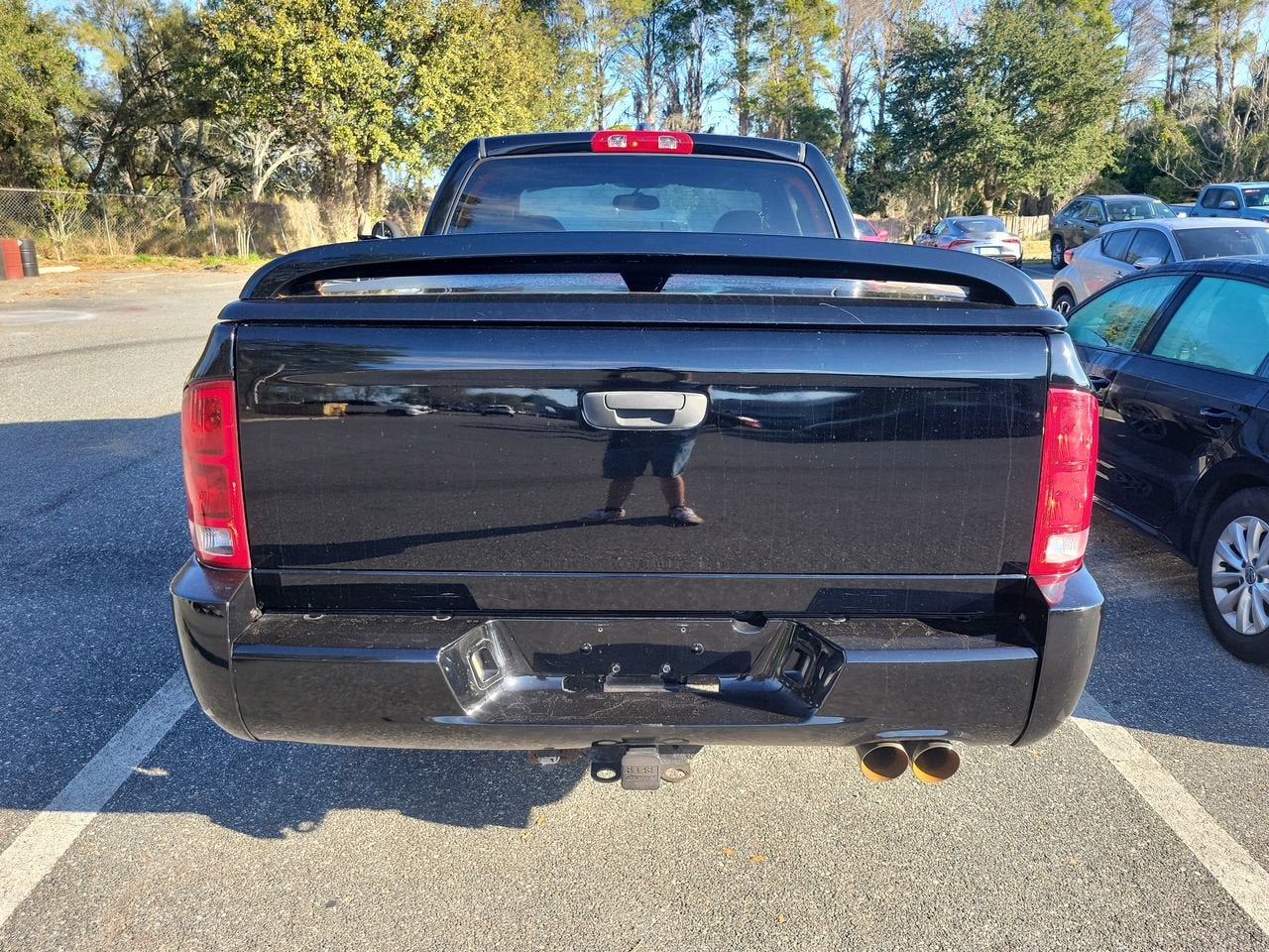 2005 Dodge Ram SRT-10 4dr Quad Cab 140.5" WB