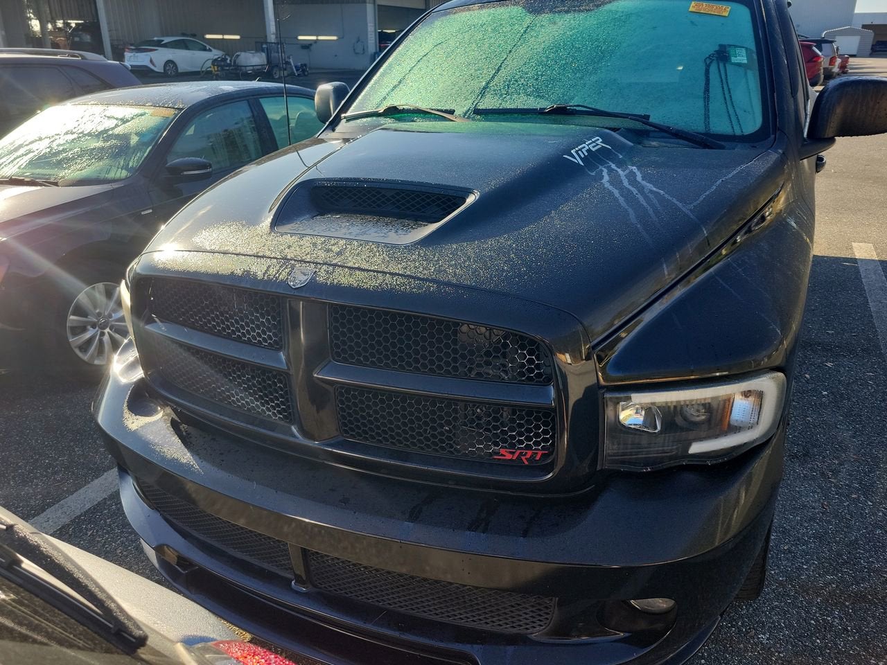 2005 Dodge Ram SRT-10 4dr Quad Cab 140.5" WB