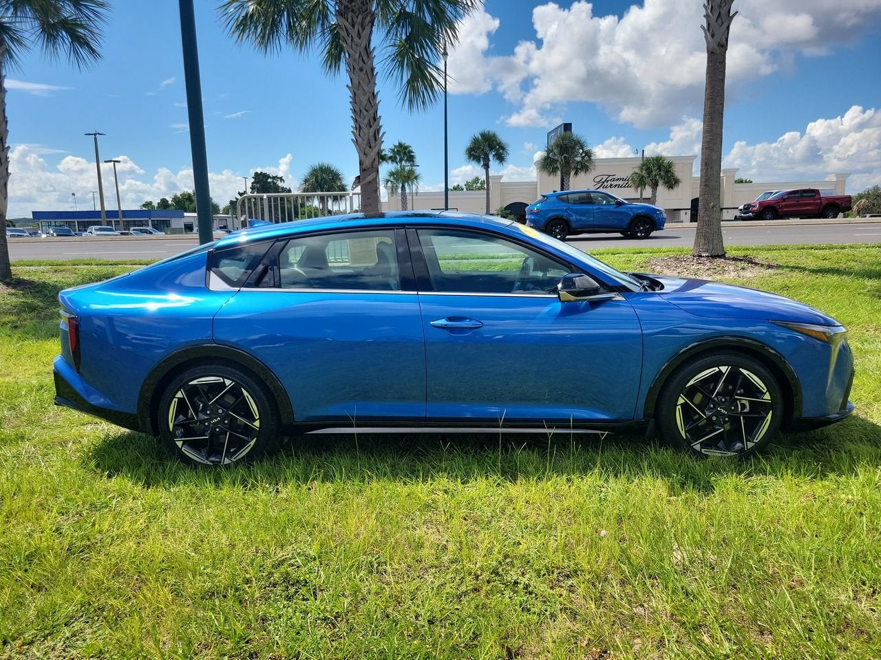 2025 Kia K4 GT-Line