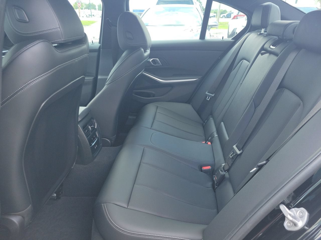 2025 BMW 3 Series 330i
