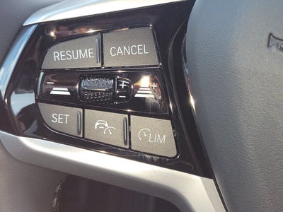 2025 BMW 3 Series 330i