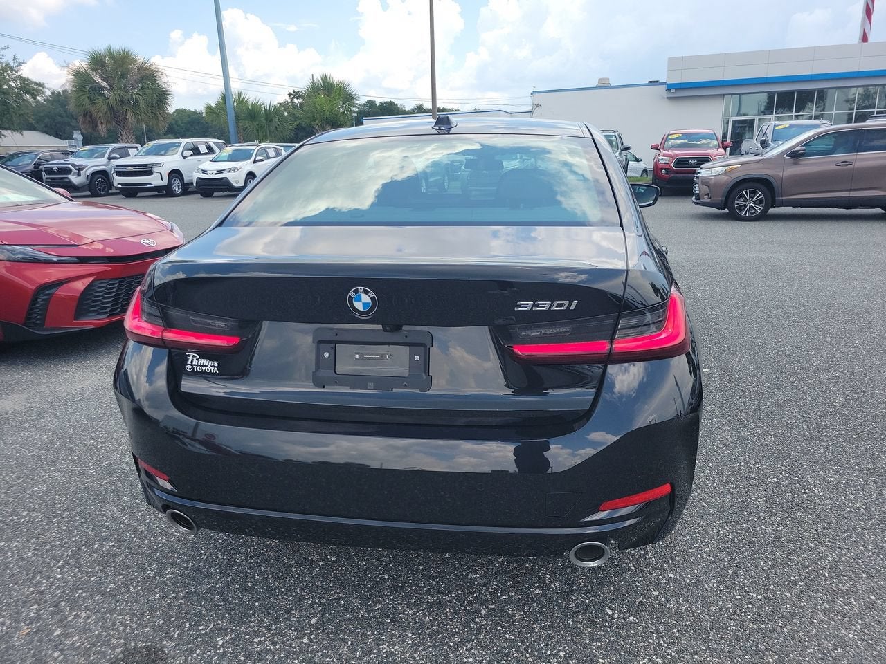 2025 BMW 3 Series 330i