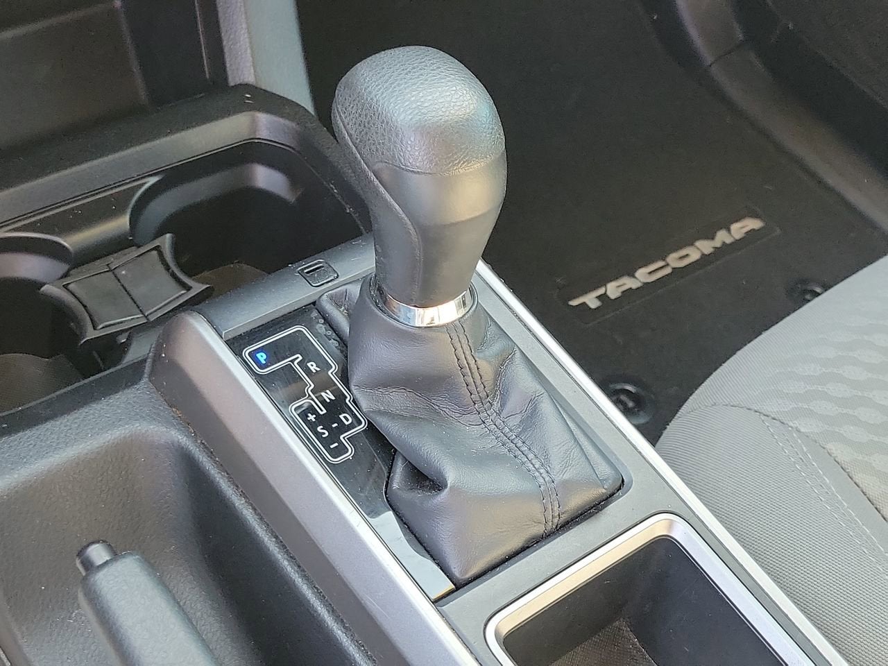 2020 Toyota Tacoma 2WD SR5