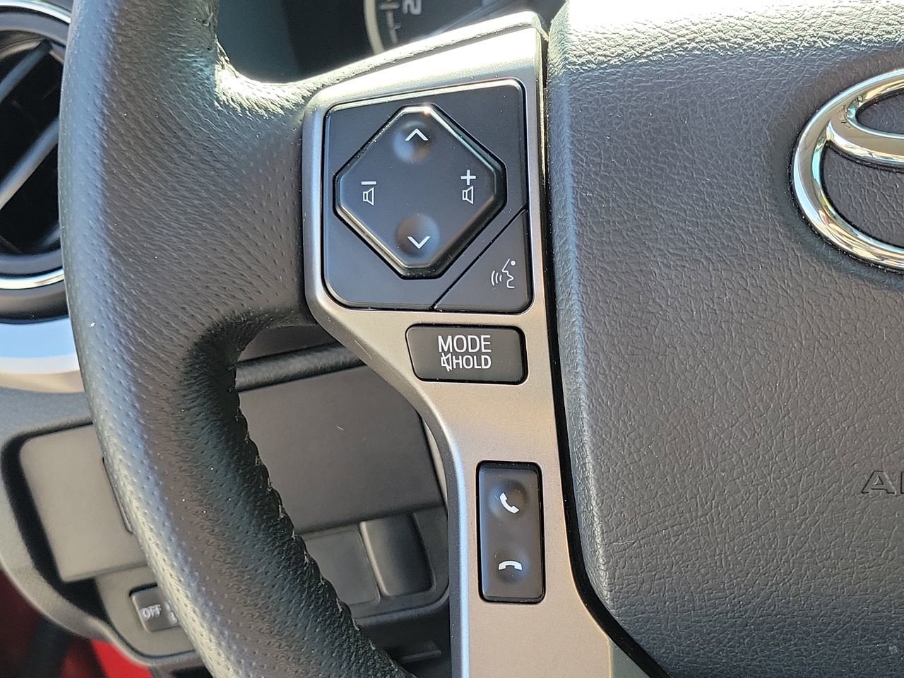 2020 Toyota Tacoma 2WD SR5