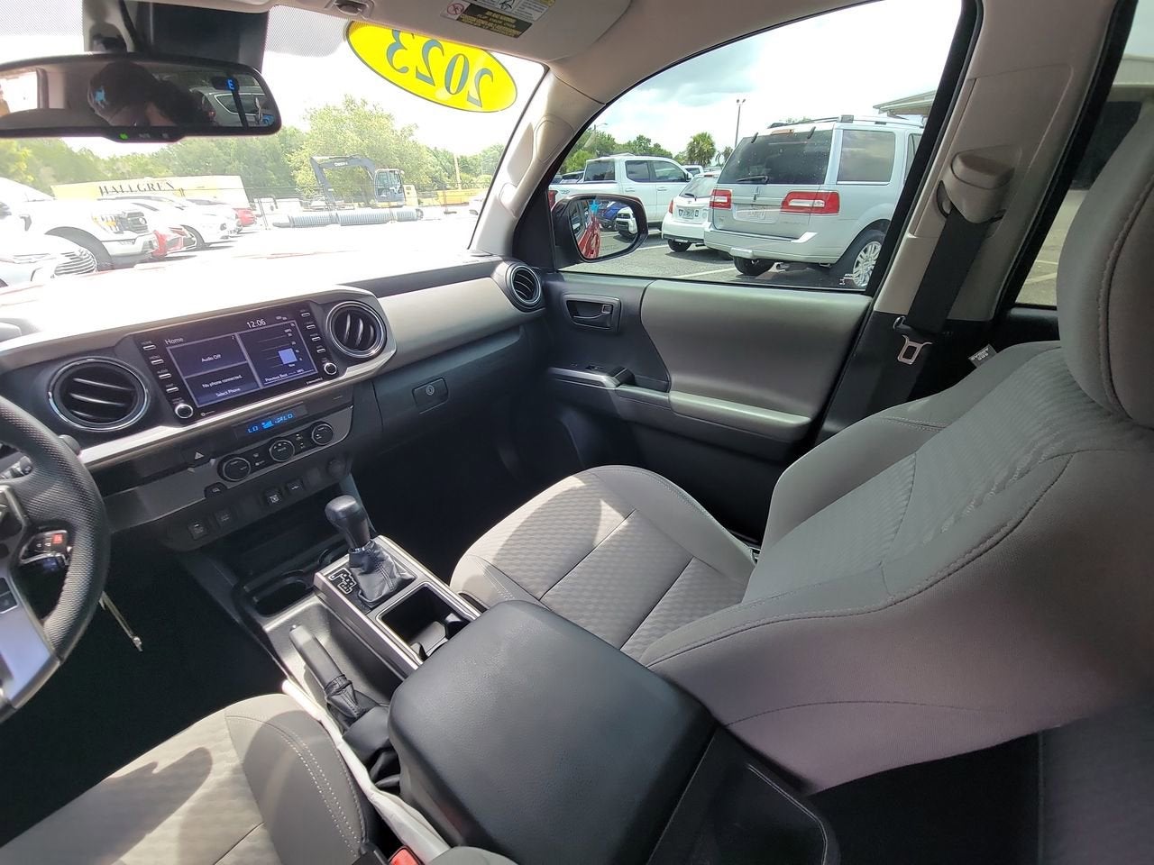 2022 Toyota Tacoma SR5