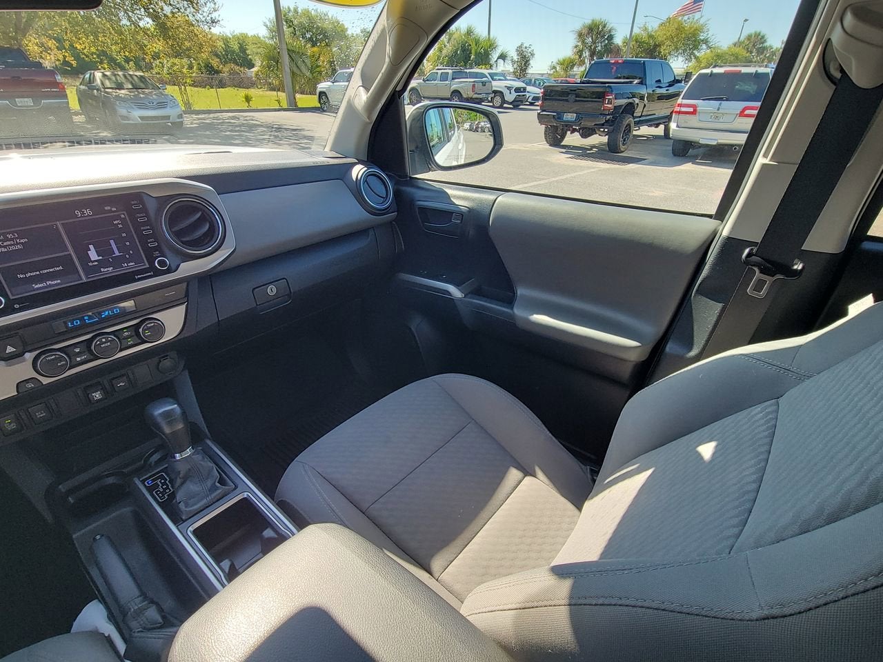 2022 Toyota Tacoma SR5
