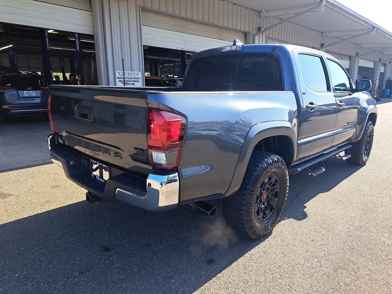 2022 Toyota Tacoma SR5