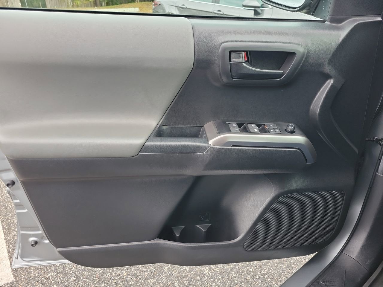 2023 Toyota Tacoma 2WD SR5