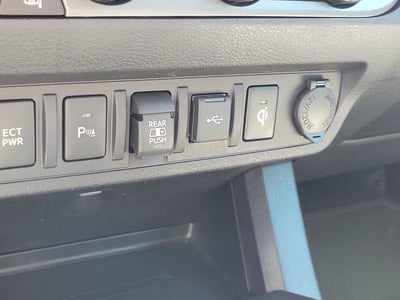 2022 Toyota Tacoma TRD Off-Road