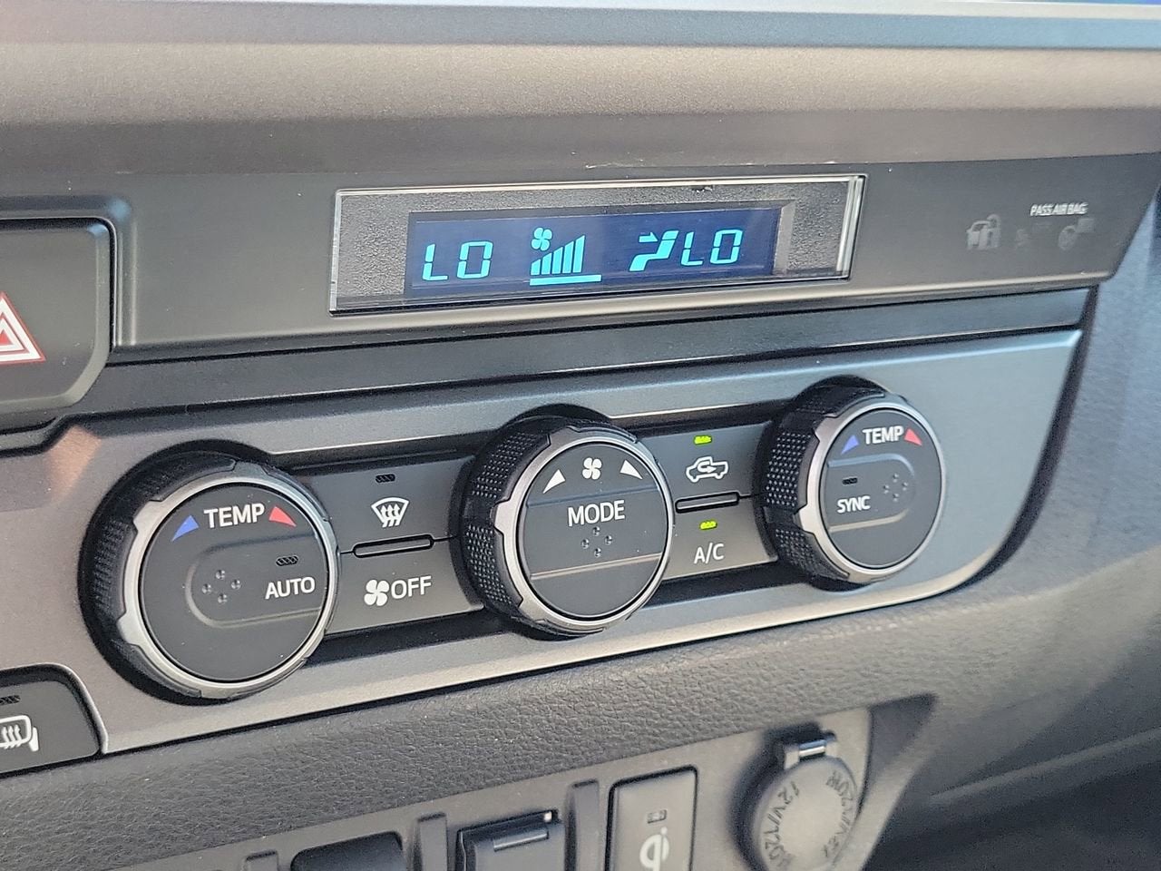 2022 Toyota Tacoma TRD Off-Road