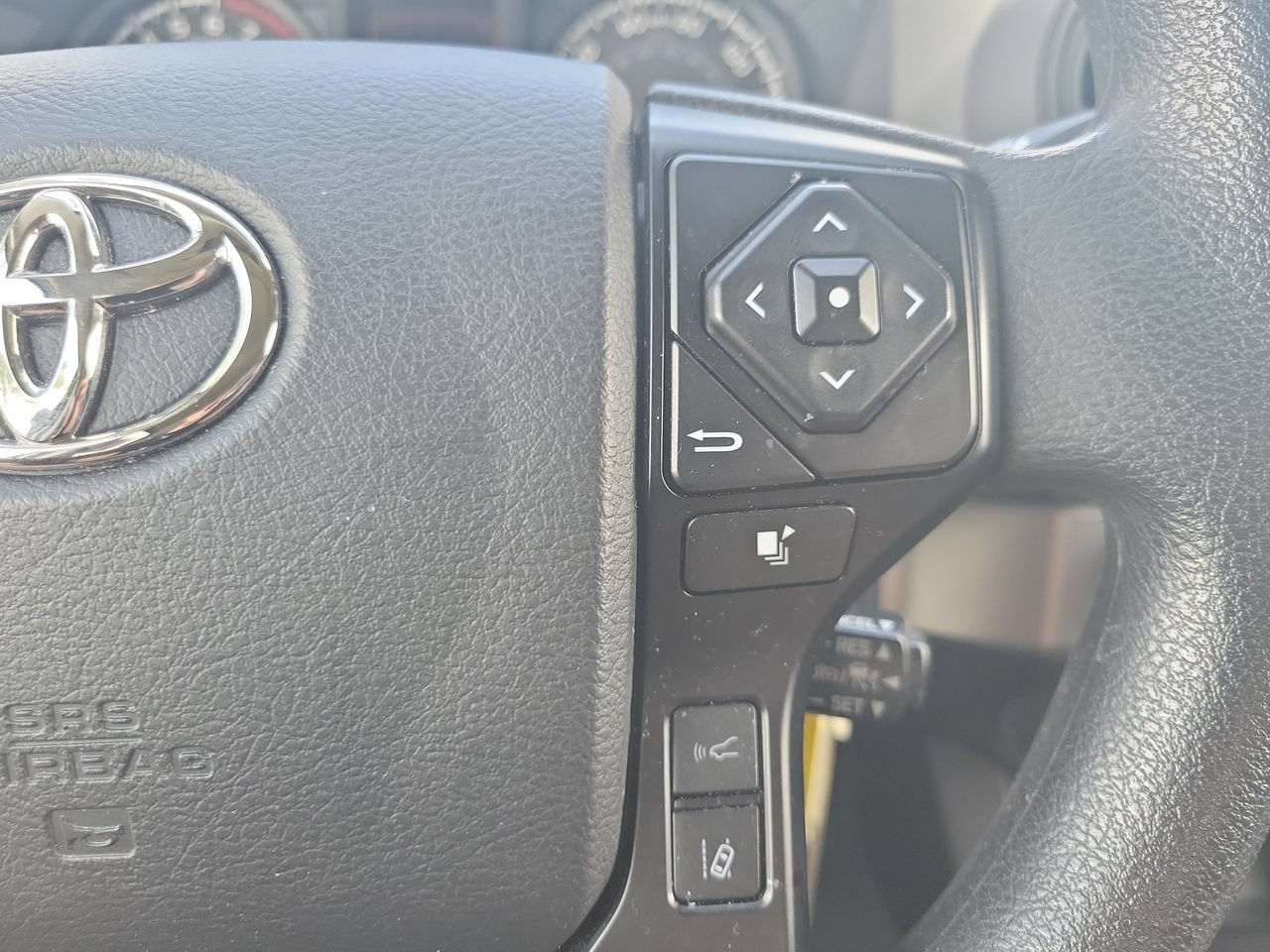 2023 Toyota Tacoma SR