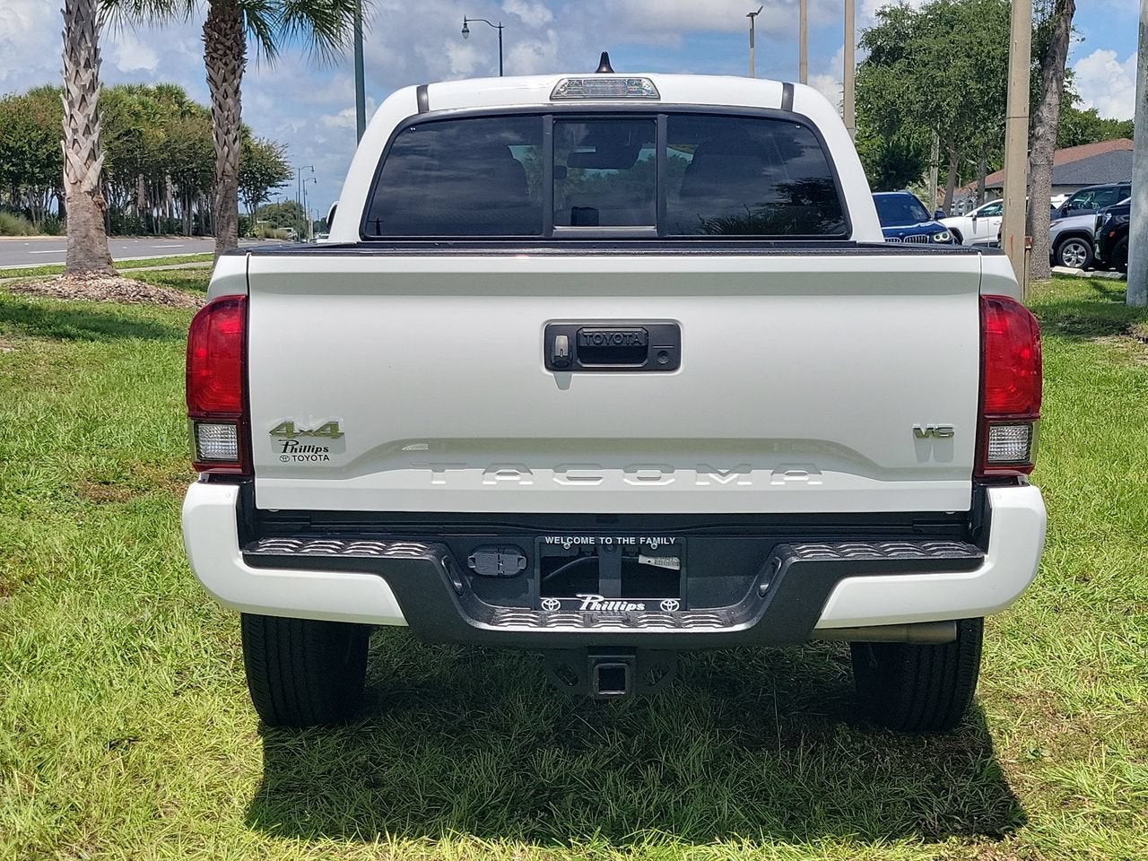 2023 Toyota Tacoma SR