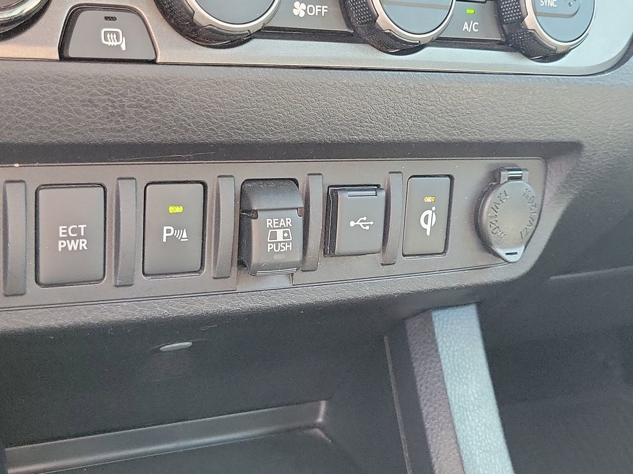 2022 Toyota Tacoma TRD Off-Road