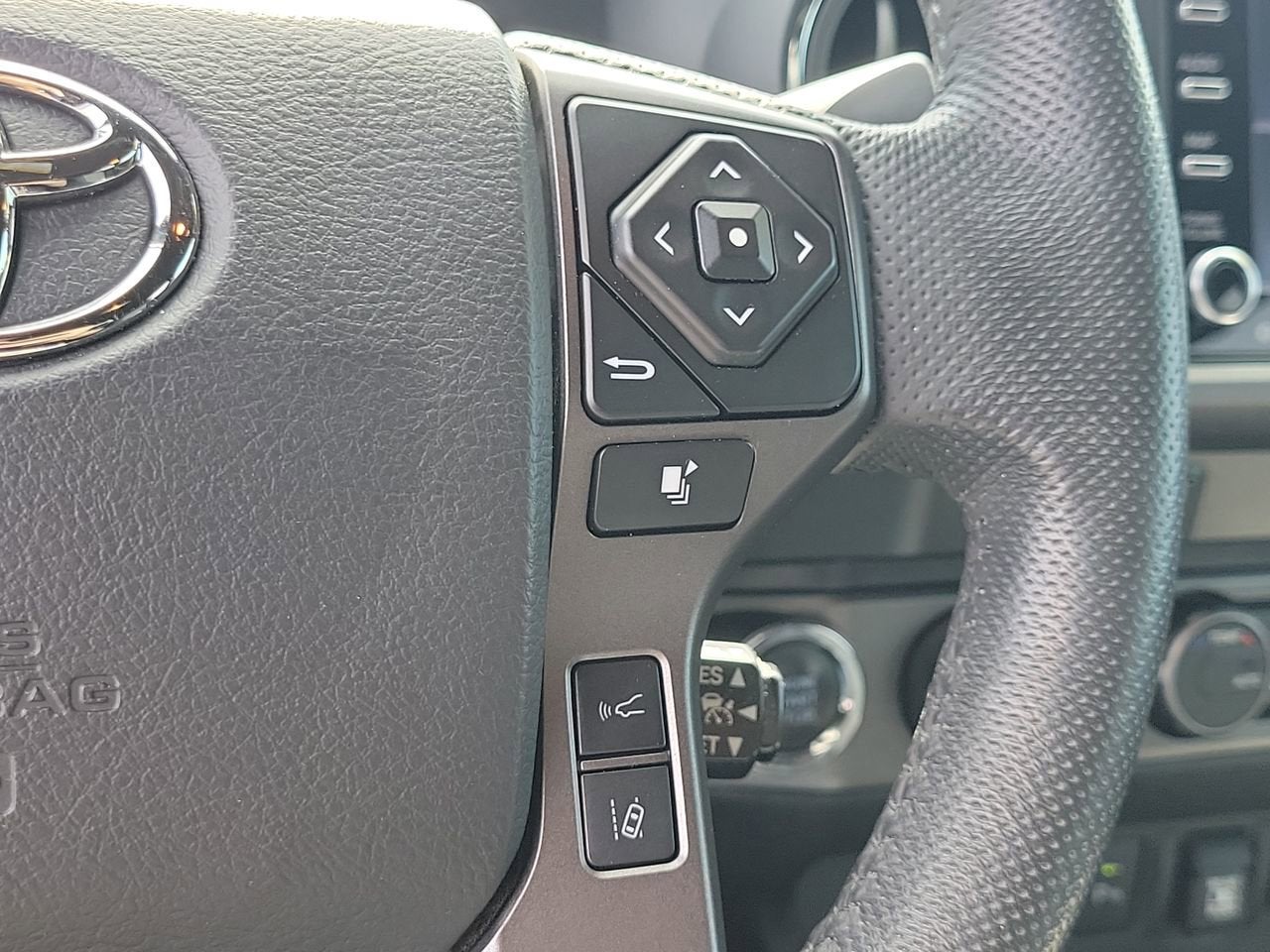 2022 Toyota Tacoma TRD Off-Road