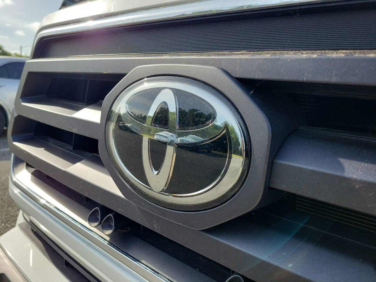 2023 Toyota Tacoma 4WD SR5