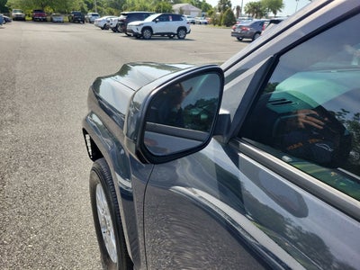 2024 Toyota Tacoma 4WD SR5