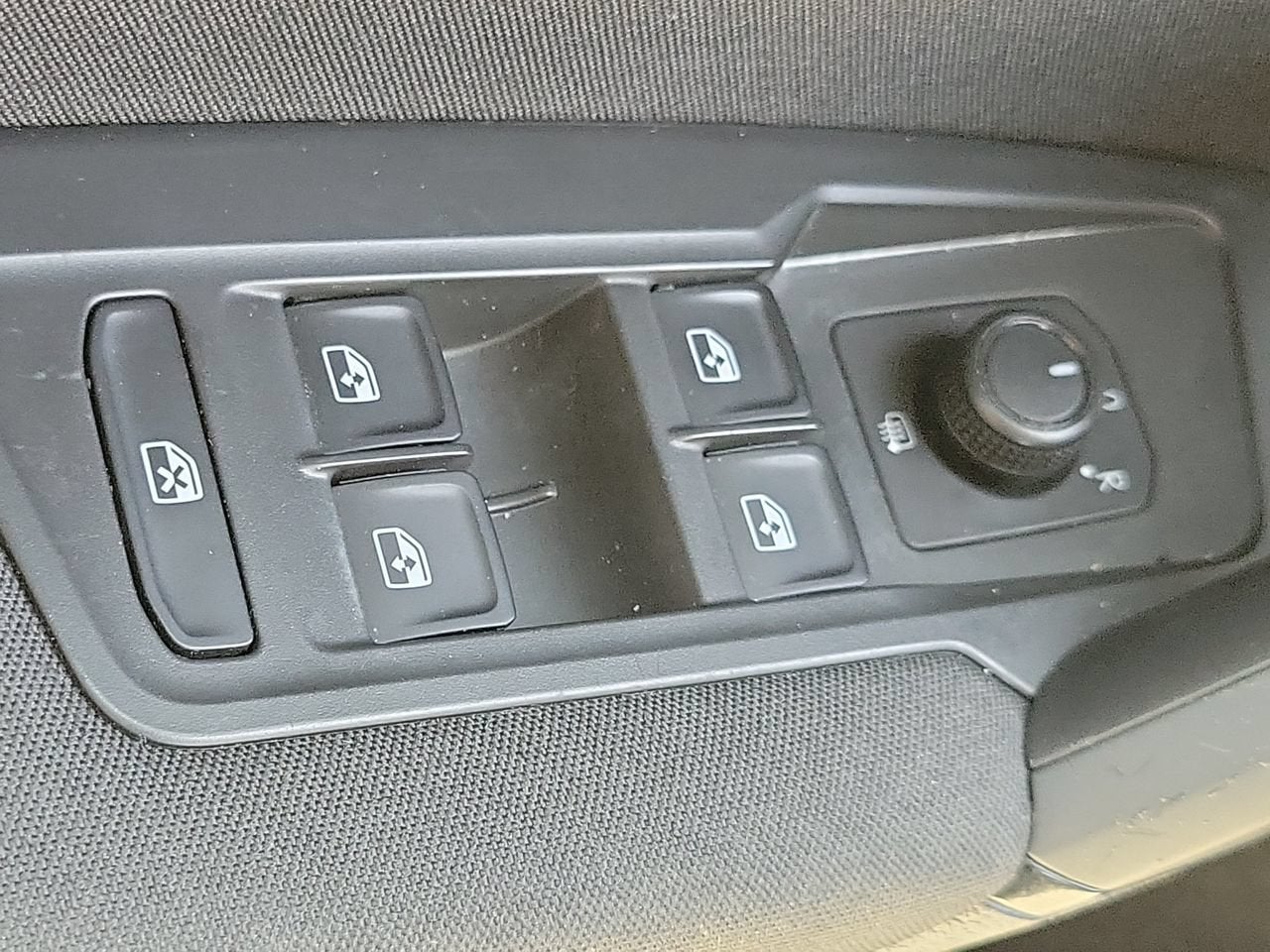 2019 Volkswagen Tiguan 2.0T S