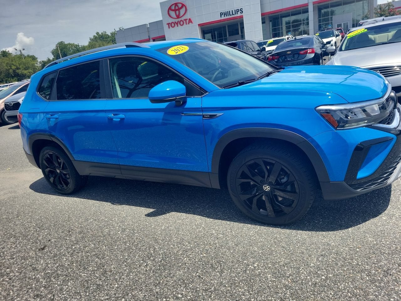 2023 Volkswagen Taos 1.5T SE