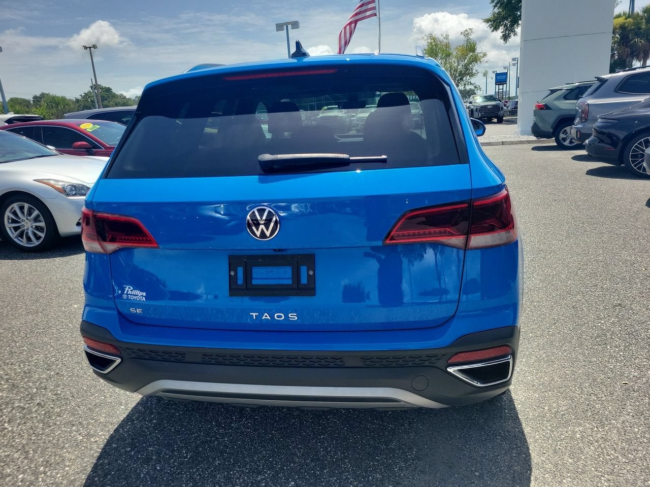 2023 Volkswagen Taos 1.5T SE