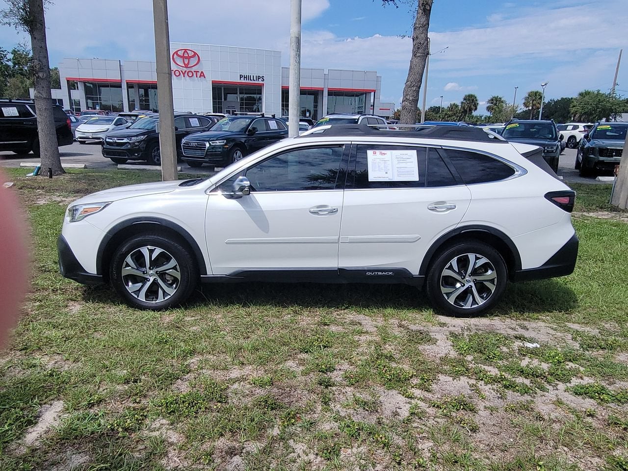 2021 Subaru Outback Touring XT
